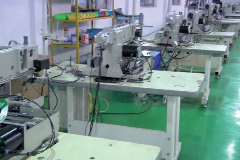 Confection de toiles de parasols et coussins en Tunisie